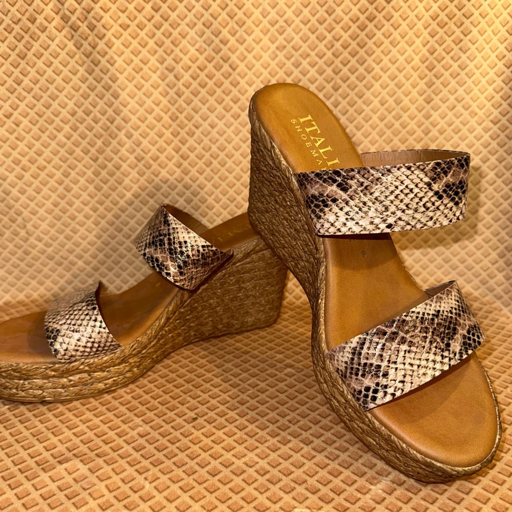 Italian Shoemakers Snakeskin Print Wedge Sandals Made in Italy